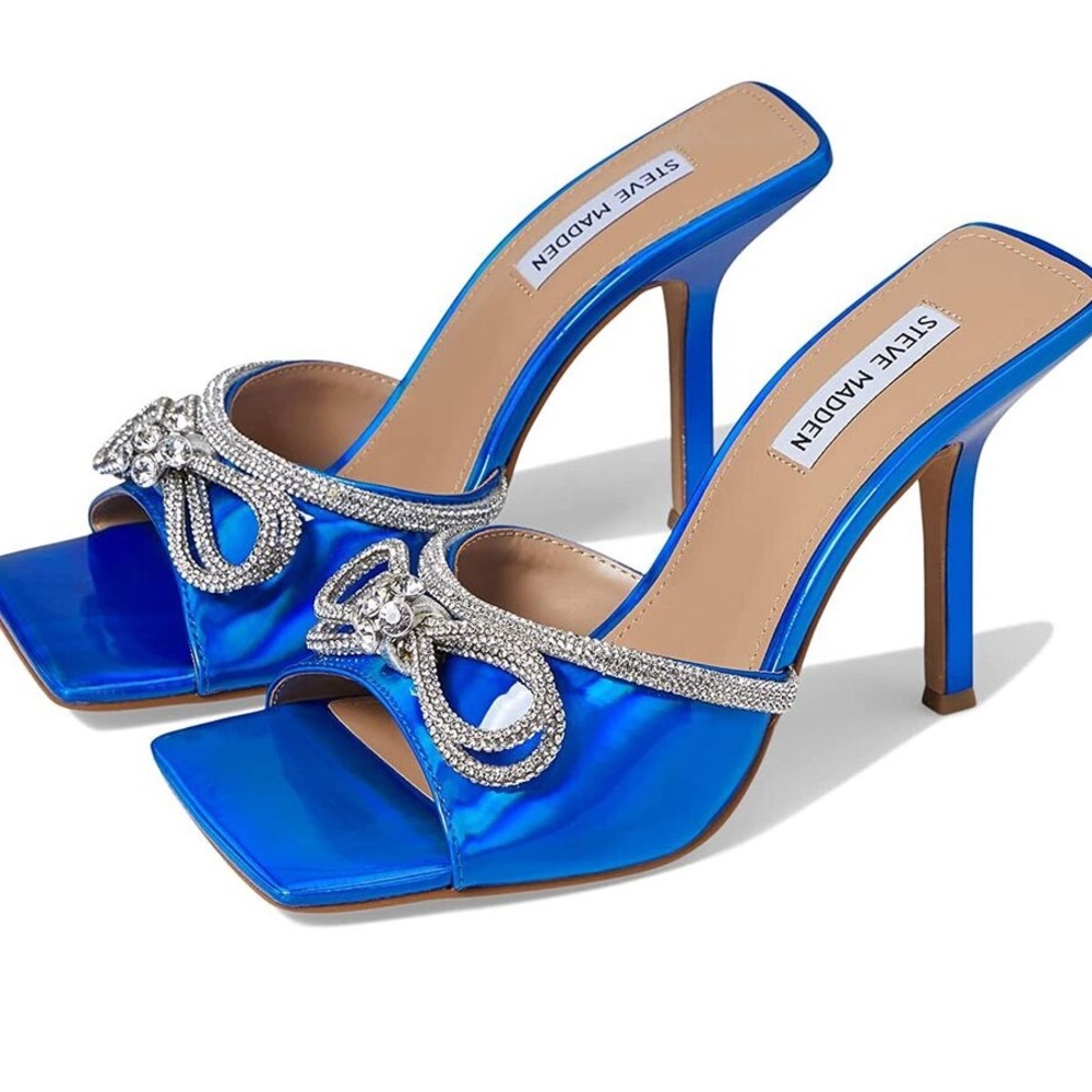 Steve Madden Blue Heels